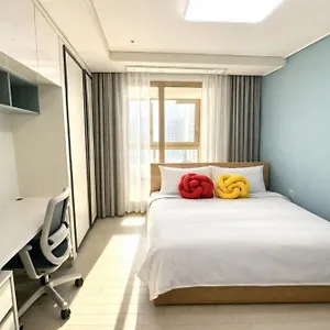 Aparthotel The November In Landmark