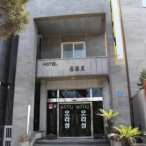 Orasung Motel Jeju